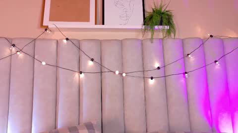 Snapshot of engelstone_ chatting on November 2025 07:57:01 PM E N G E L online show from November 2025 07:57:01 PM