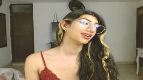 Snapshot of engiel_phoenix chatting on January 2025 03:39:01 PM Engiel phoenix instagram engiel 13 online show from January 2025 03:39:01 PM