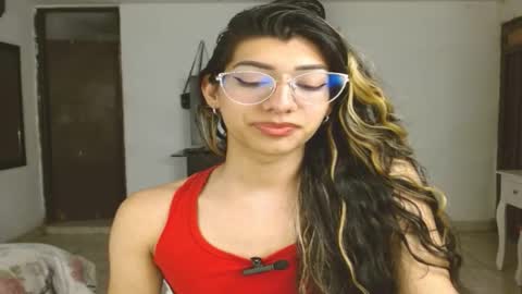 Snapshot of engiel_phoenix chatting on January 2025 01:11:01 PM Engiel phoenix instagram engiel 13 online show from January 2025 01:11:01 PM