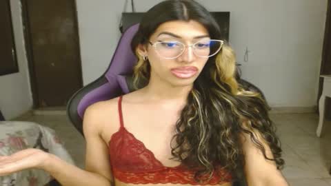 Snapshot of engiel_phoenix chatting on January 2025 06:41:02 AM Engiel phoenix instagram engiel 13 online show from January 2025 06:41:02 AM