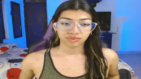 Snapshot of engiel_phoenix chatting on March 2025 06:43:01 AM Engiel phoenix instagram engiel 13 online show from March 2025 06:43:01 AM