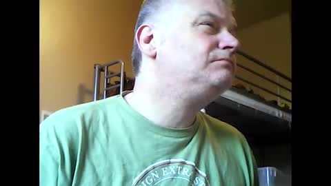 Snapshot of englishguysurrey chatting on September 2025 06:13:02 AM englishguysurrey online show from September 2025 06:13:02 AM