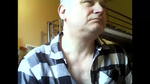 Snapshot of englishguysurrey chatting on October 2025 07:49:01 AM englishguysurrey online show from October 2025 07:49:01 AM