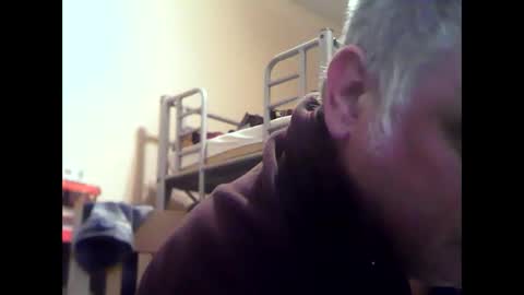 englishguysurrey online show from February 2026 07:07:02 AM