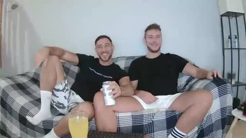 Englishladxxx online show from July 2026 04:11:02 PM