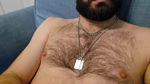 Snapshot of englishphatcock chatting on December 2025 01:12:02 AM Happy online show from December 2025 01:12:02 AM