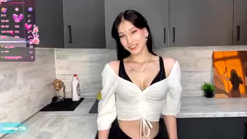 eniamhaaaaa online show from June 2026 05:23:01 AM