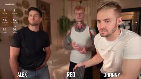 Snapshot of enjohnny chatting on September 2025 03:34:02 PM Johnny online show from September 2025 03:34:02 PM