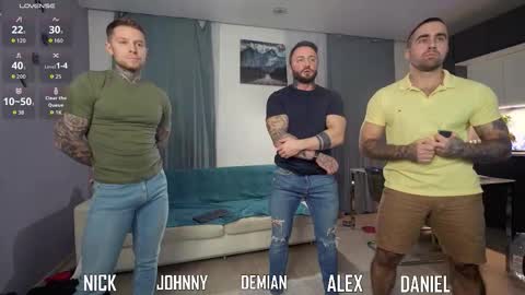 Snapshot of enjohnny chatting on October 2025 03:34:01 PM Johnny online show from October 2025 03:34:01 PM