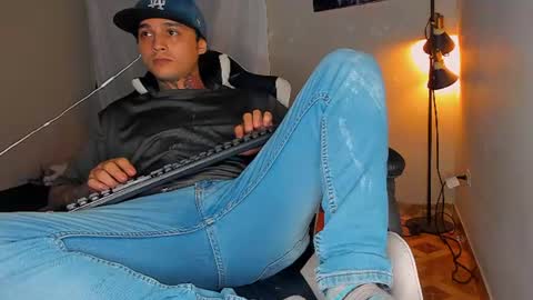 enjoymycock99 online show from July 2026 04:40:01 AM