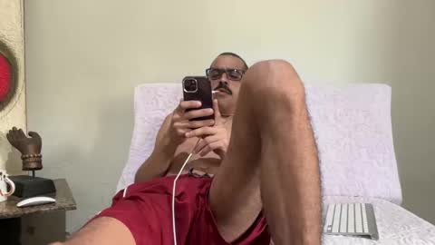 Snapshot of enjoythetrip chatting on December 2024 12:00:02 PM Luke online show from December 2024 12:00:02 PM