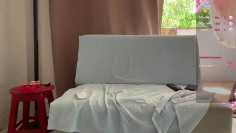 Snapshot of enjoythetrip chatting on February 2025 06:35:02 PM Luke online show from February 2025 06:35:02 PM