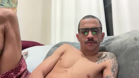 Snapshot of enjoythetrip chatting on November 2025 07:00:02 AM Luke online show from November 2025 07:00:02 AM