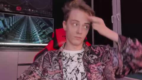 Snapshot of enkeer chatting on October 2025 08:11:02 PM Enker online show from October 2025 08:11:02 PM