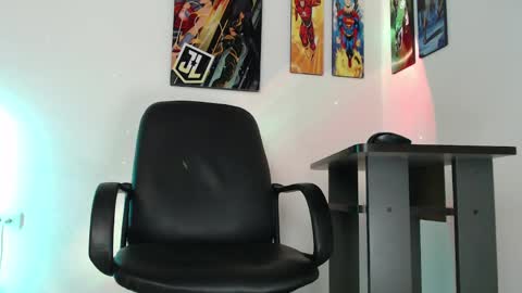 Snapshot of enriblack92 chatting on December 2024 03:54:02 AM enriblack92 online show from December 2024 03:54:02 AM