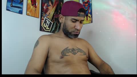 Snapshot of enriblack92 chatting on February 2025 03:52:01 AM enriblack92 online show from February 2025 03:52:01 AM