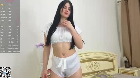 Sani online show from November 2025 07:57:01 PM