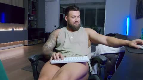 Erik online show from June 2026 09:46:02 PM
