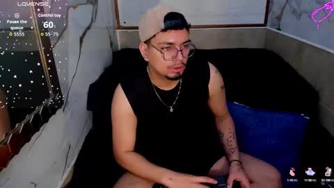 Snapshot of enrique_villa23 chatting on October 2025 12:13:02 PM enrique online show from October 2025 12:13:02 PM