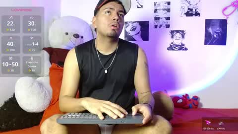 Snapshot of enrique_villa23 chatting on March 2026 04:29:01 AM enrique online show from March 2026 04:29:01 AM