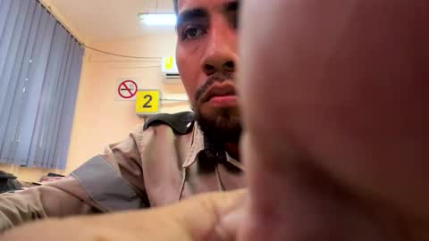 Enriquegc197 online show from November 2025 03:02:01 PM