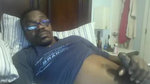 Snapshot of envyme2017 chatting on December 2024 07:08:01 AM Envyme2017 online show from December 2024 07:08:01 AM