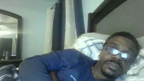 Snapshot of envyme2017 chatting on February 2025 06:43:02 AM Envyme2017 online show from February 2025 06:43:02 AM