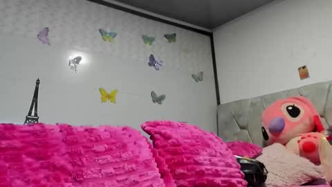 Snapshot of eny_dirty chatting on February 2026 08:49:02 PM Enny Dirty online show from February 2026 08:49:02 PM