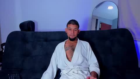 enyel_100 online show from June 2026 02:53:01 AM