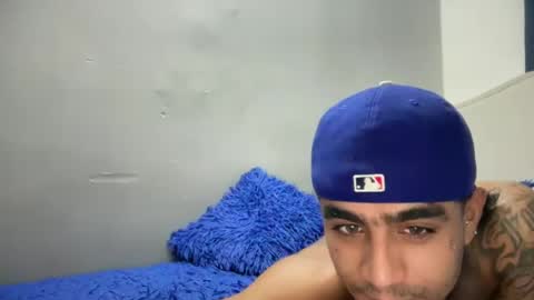 enyel_100 online show from June 2026 09:14:01 AM