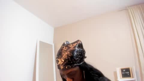 Angela online show from February 2025 12:16:01 AM