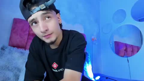 Snapshot of enzo_marblisky chatting on July 2026 11:51:01 PM enzo_marblisky online show from July 2026 11:51:01 PM