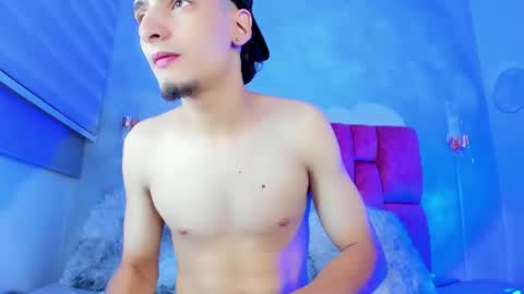 Snapshot of enzo_marblisky chatting on July 2026 01:58:01 AM enzo_marblisky online show from July 2026 01:58:01 AM