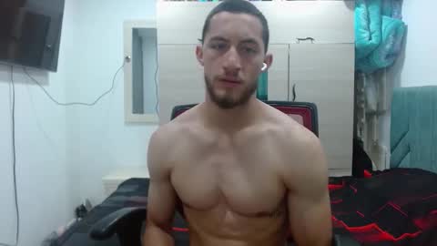 enzo_savage online show from September 2025 06:24:01 PM