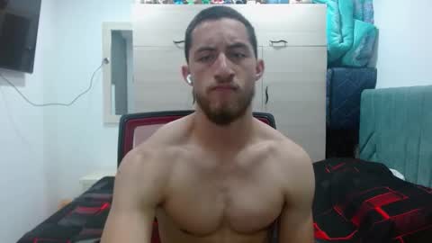 enzo_savage online show from October 2025 06:38:02 PM