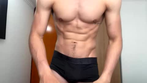 Snapshot of enzo_savage chatting on April 2026 07:27:01 PM enzo_savage online show from April 2026 07:27:01 PM