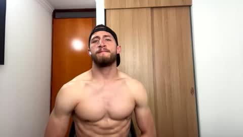 Snapshot of enzo_savage chatting on May 2026 07:30:02 PM enzo_savage online show from May 2026 07:30:02 PM