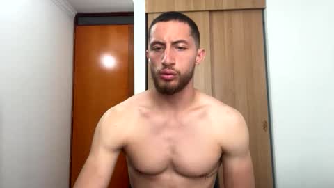 Snapshot of enzo_savage chatting on May 2026 07:53:02 PM enzo_savage online show from May 2026 07:53:02 PM