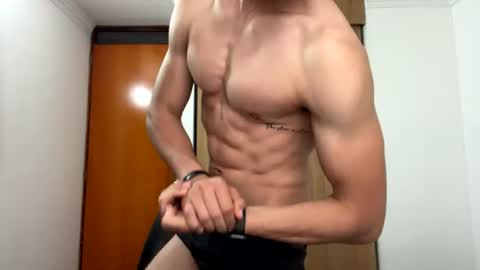 enzo_savage online show from June 2026 11:40:02 AM