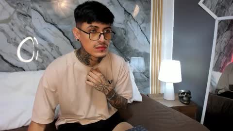 Enzo Rodriguez online show from October 2025 12:27:01 PM