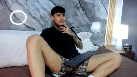 Enzo Rodriguez online show from October 2025 12:41:02 PM