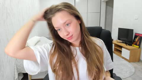 Renata online show from January 2025 03:11:01 PM