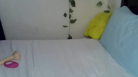 ephy03 online show from November 2025 11:47:01 PM