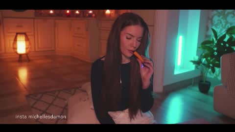 Ana Marie online show from March 2026 10:13:02 PM