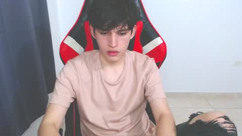 Snapshot of eren_tatakae chatting on December 2024 10:35:02 PM eren_tatakae online show from December 2024 10:35:02 PM