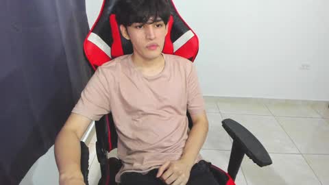 Snapshot of eren_tatakae chatting on January 2025 05:06:01 PM eren_tatakae online show from January 2025 05:06:01 PM