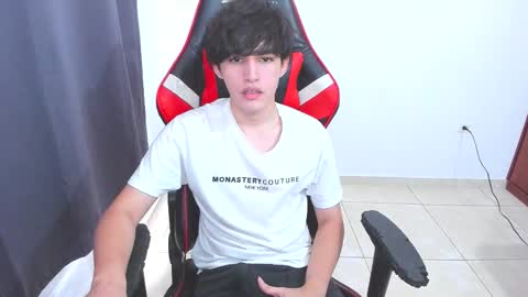 Snapshot of eren_tatakae chatting on October 2025 06:15:01 PM eren_tatakae online show from October 2025 06:15:01 PM