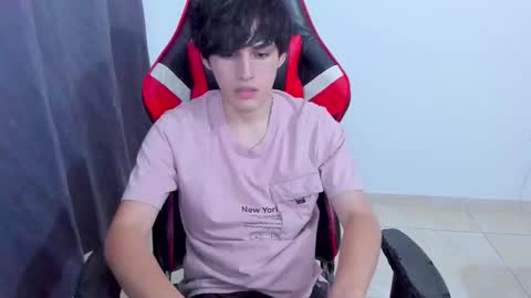 Snapshot of eren_tatakae chatting on November 2025 04:47:02 AM eren_tatakae online show from November 2025 04:47:02 AM