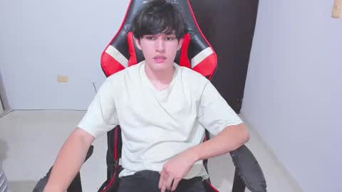 Snapshot of eren_tatakae chatting on January 2026 02:50:02 AM eren_tatakae online show from January 2026 02:50:02 AM