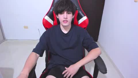 Snapshot of eren_tatakae chatting on February 2026 01:56:02 AM eren_tatakae online show from February 2026 01:56:02 AM